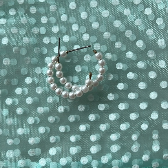 H&M Francesca’s Irregular faux pearls balls and hoop earrings & necklace LOT - Picture 11 of 17